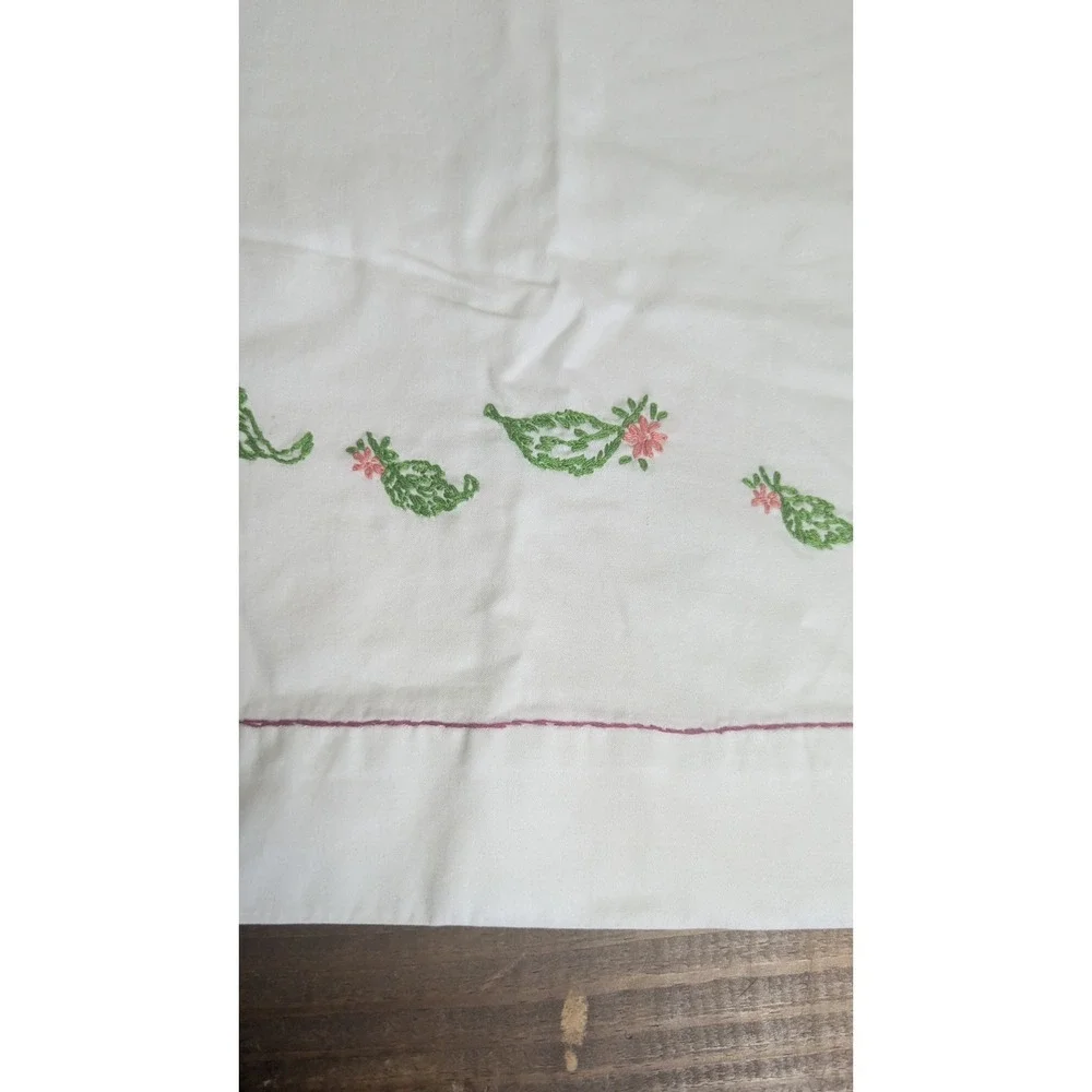 Vintage Hand Embroidered Floral White Pillowcase Pink Green Leaf Cottage‎ 31x17